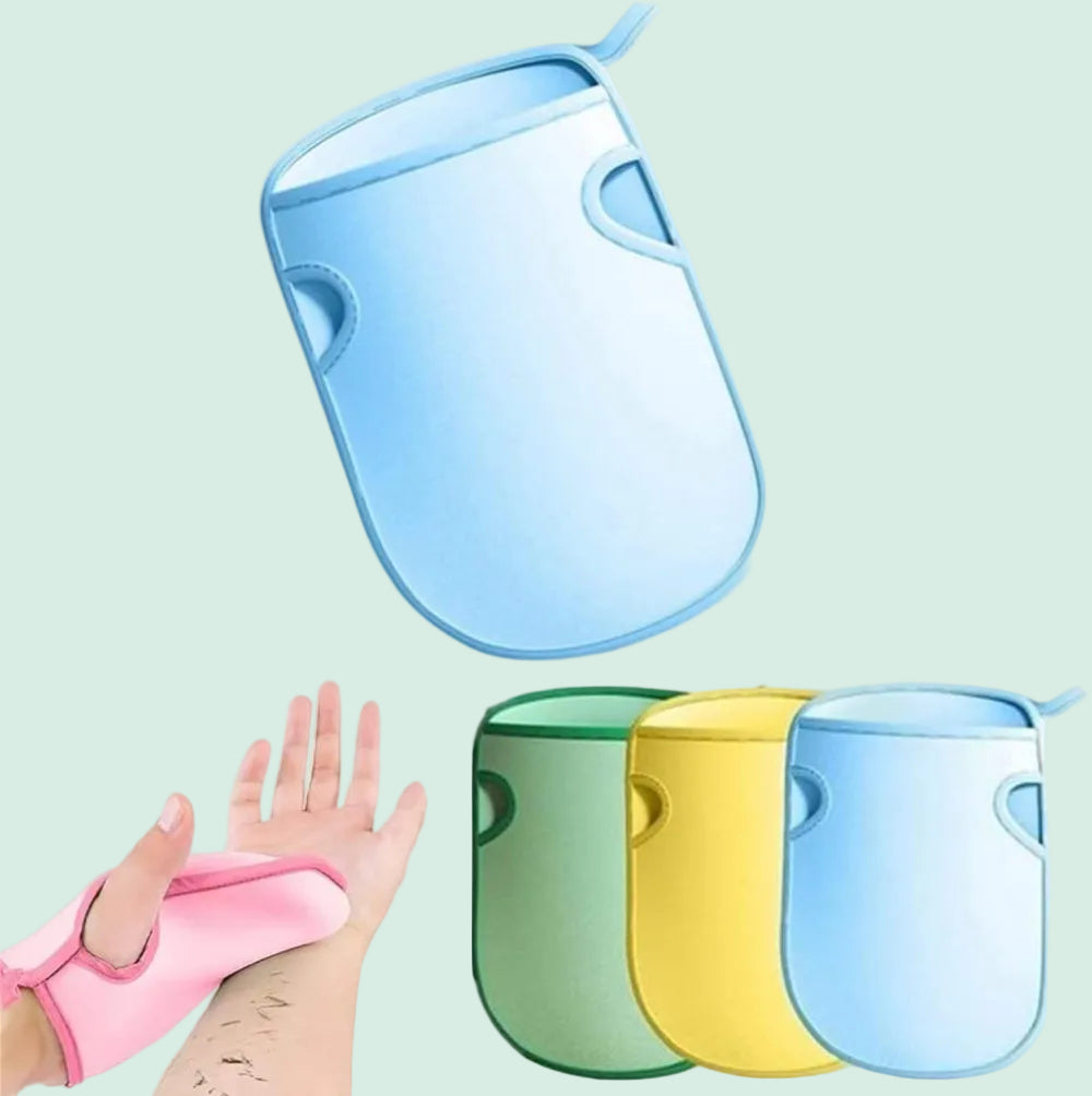Children's Bath Towels. Soft Shower Gloves