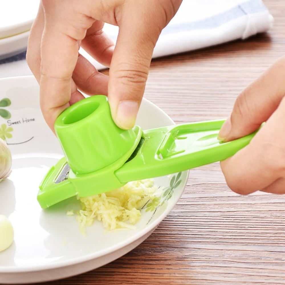Garlic Grinder. New Hand Press Garlic Chopper
